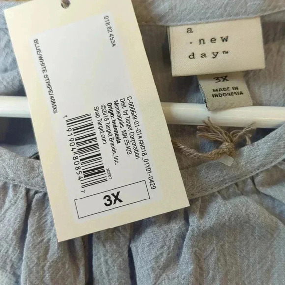 NWT  Dusty Blue Blouse - Picture 4 of 6